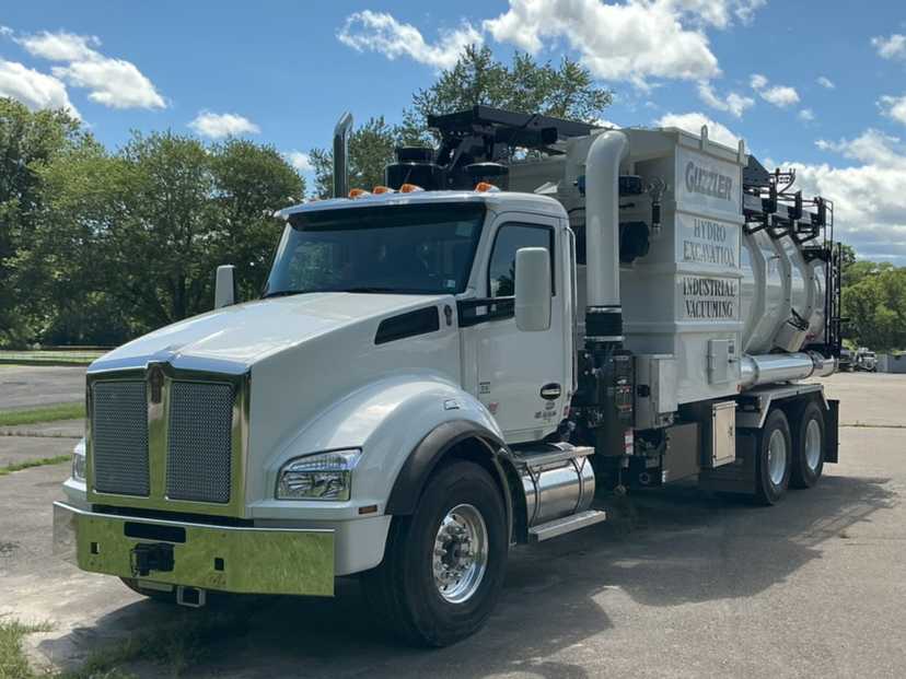 2025 Kenworth Guzzler Hydrovac