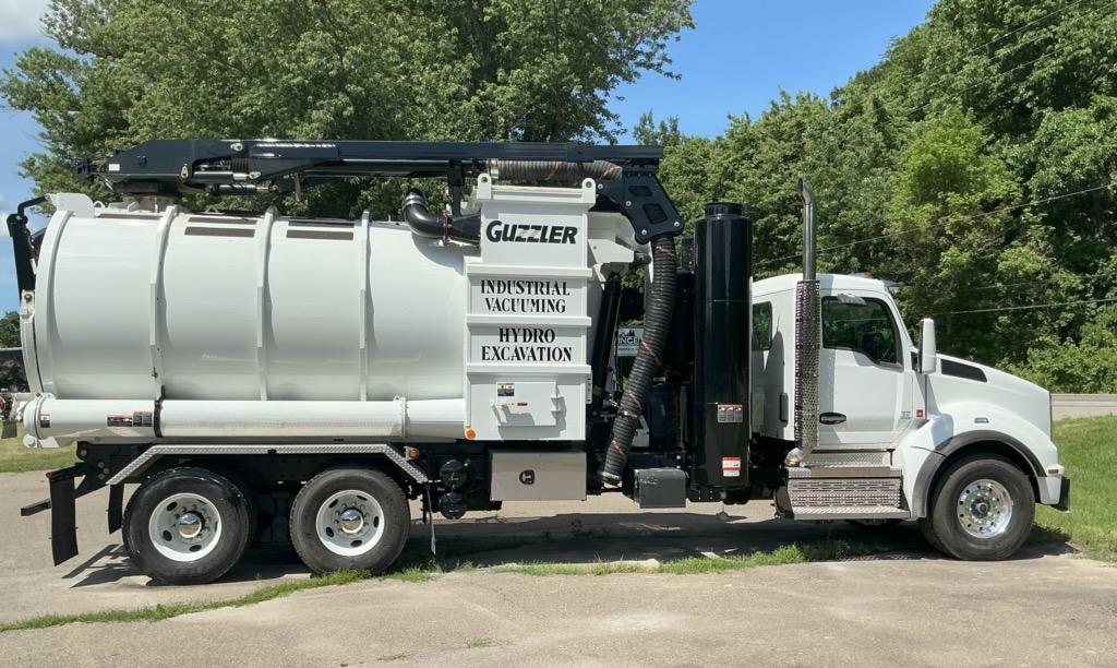2025 Kenworth Guzzler Hydrovac - image 4