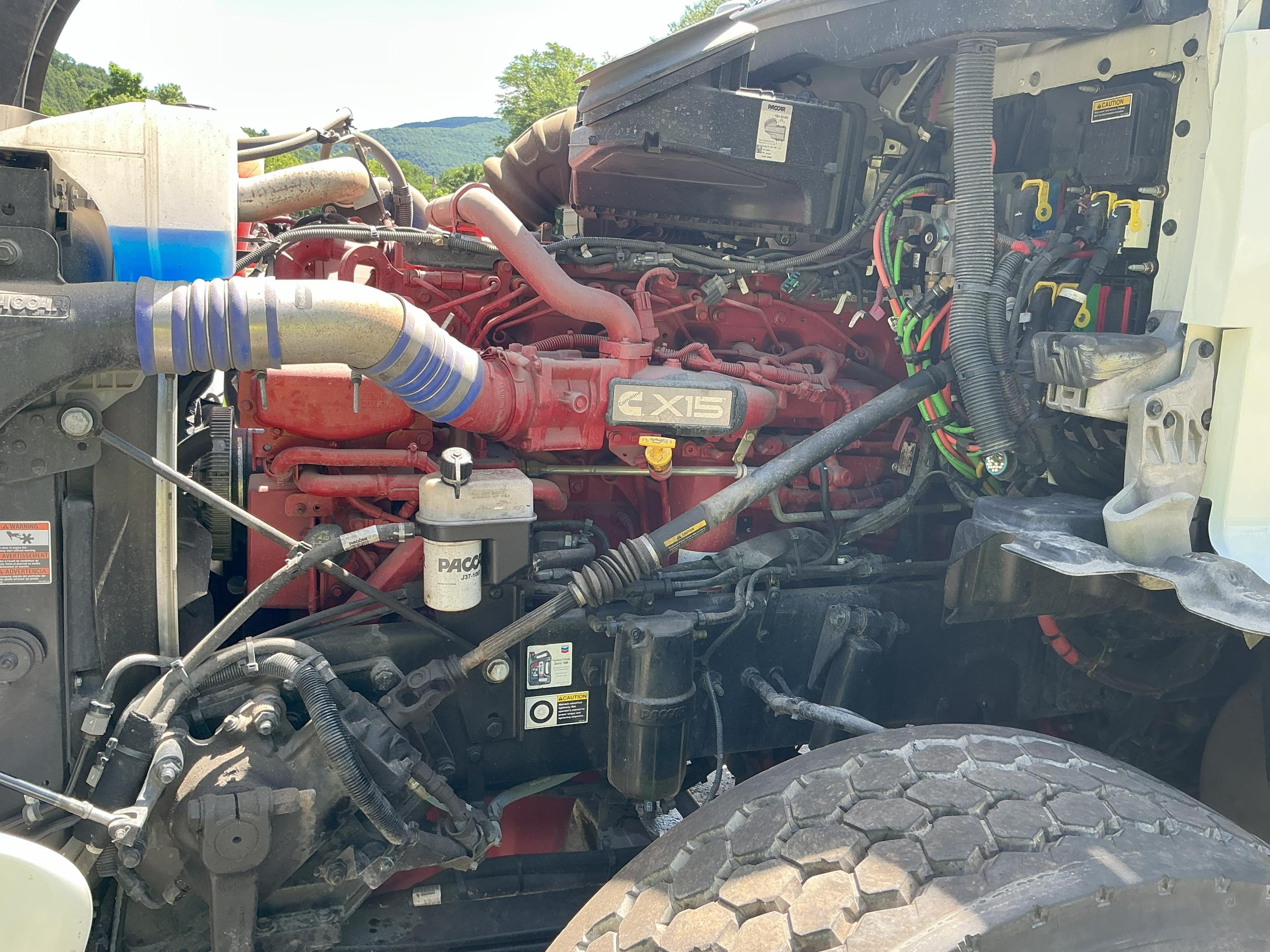 2025 Kenworth Guzzler Hydrovac - image 15