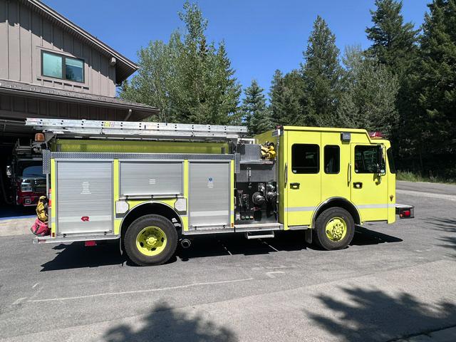 2006 Rosenbauer Pumper - image 5
