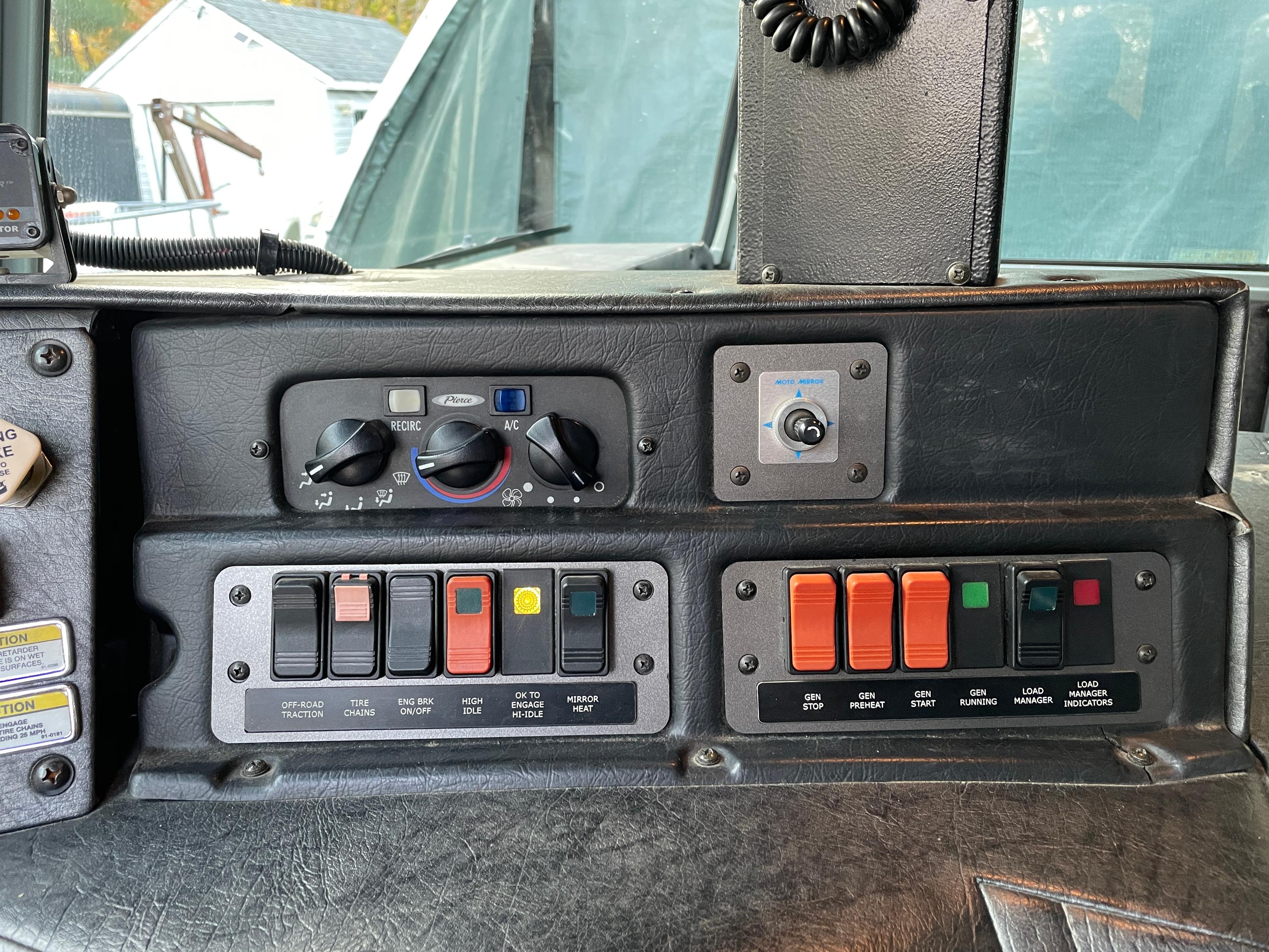 2006 Pierce Enforcer Pumper - image 22