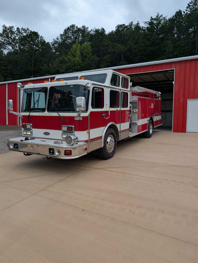 1993 Spartan 1993 4x4 Pumper — photo 2