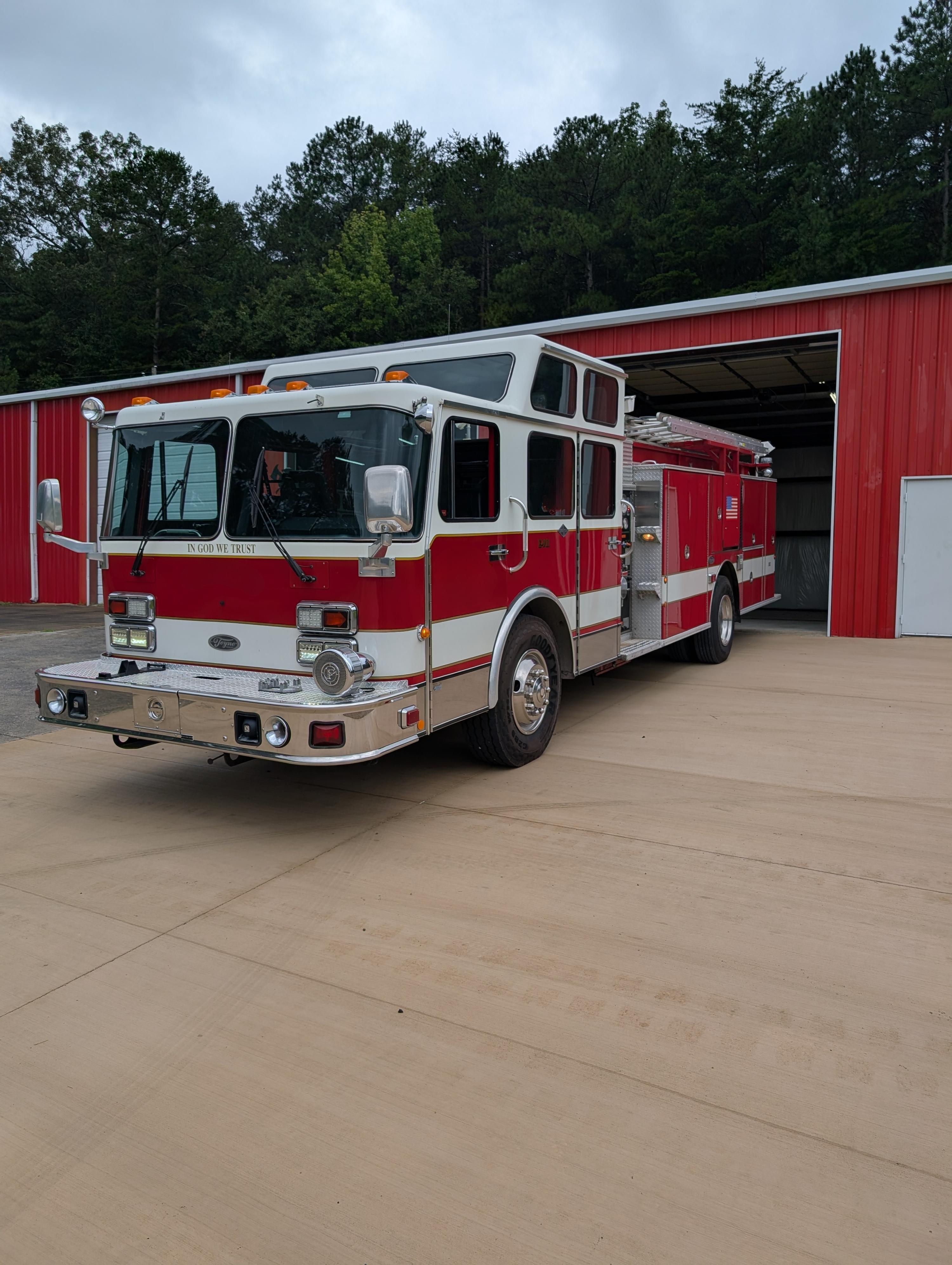 1993 Spartan 1993 4x4 Pumper - image 2