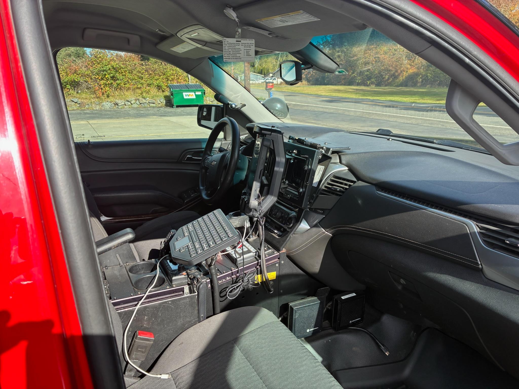 2016 Chevrolet Tahoe 4x4 Command Unit - image 9