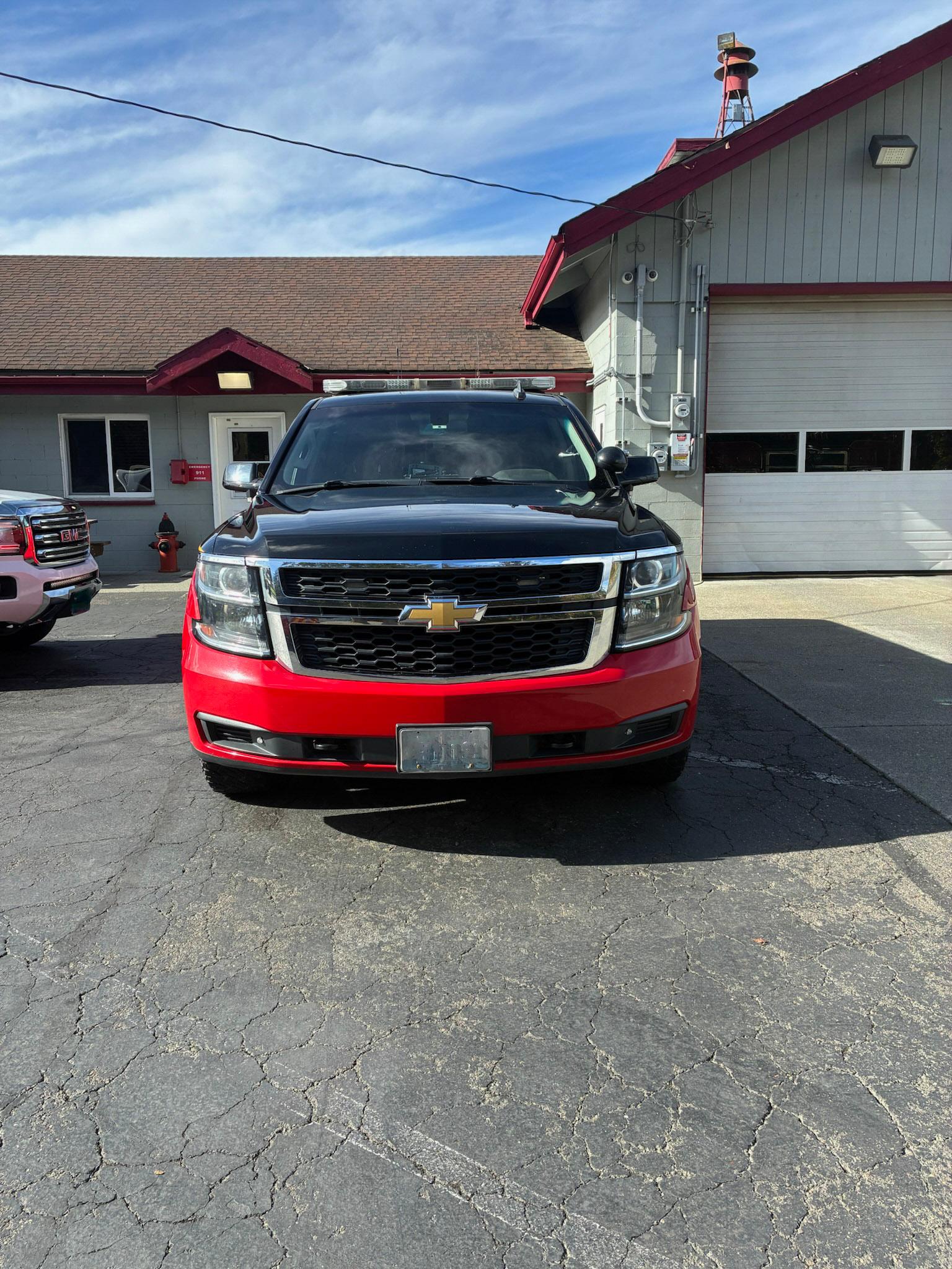 2016 Chevrolet Tahoe 4x4 Command Unit - image 3
