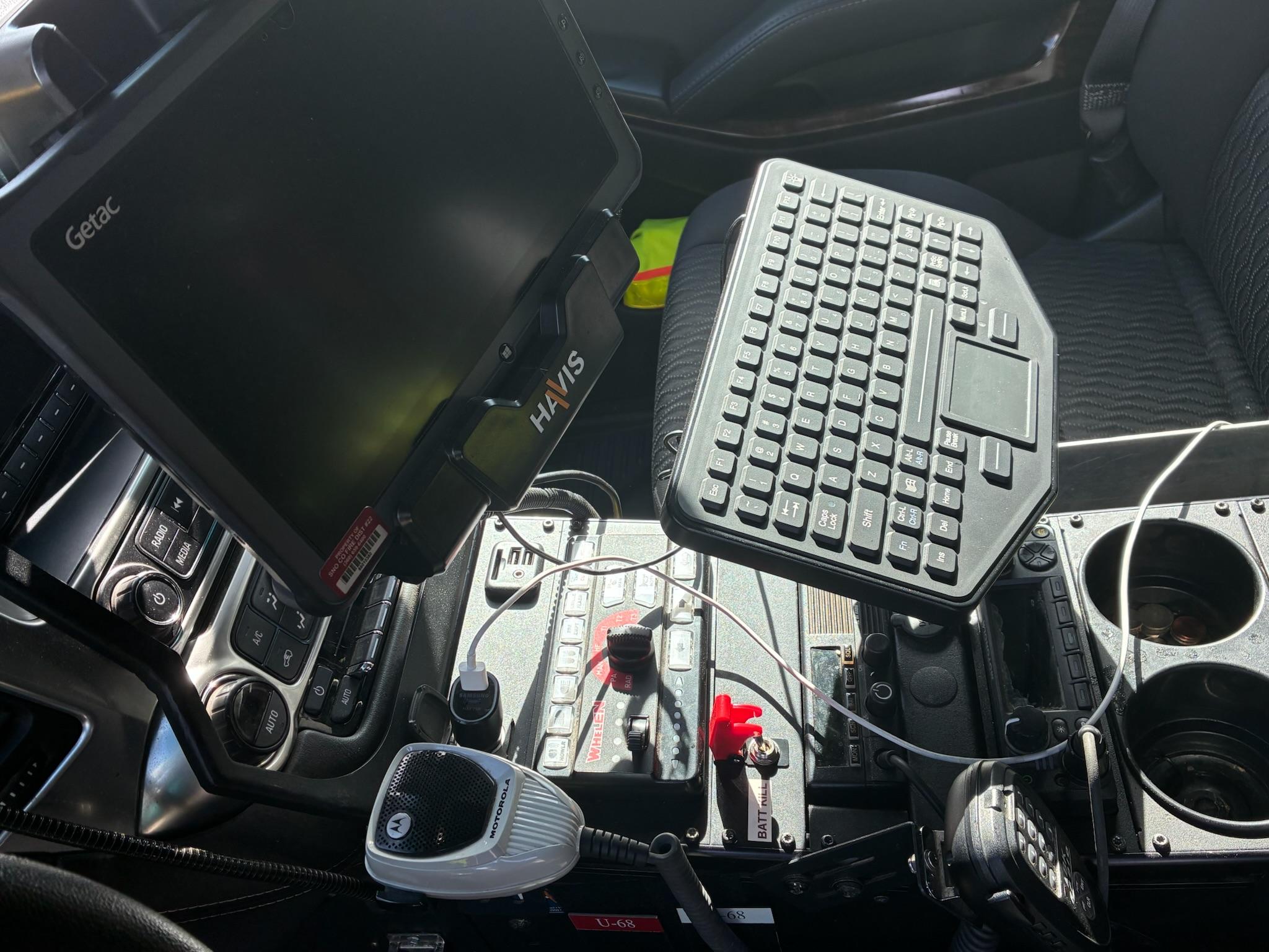 2016 Chevrolet Tahoe 4x4 Command Unit - image 7