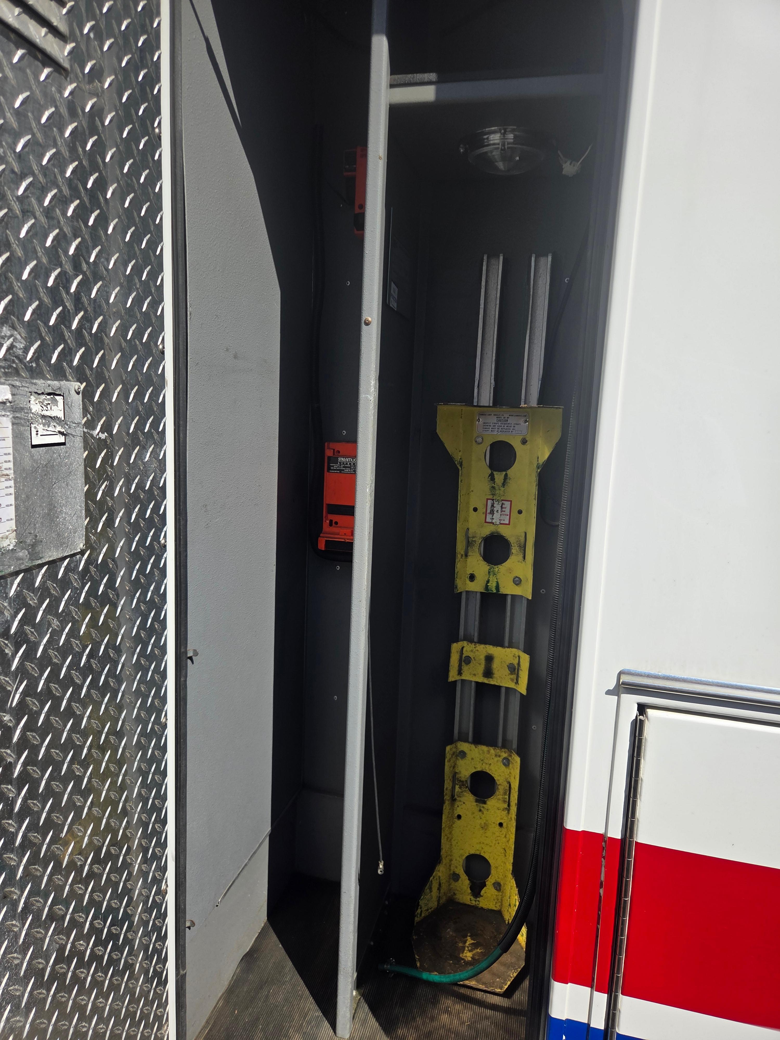 2014 Road Rescue Ford Type III Ambulance - image 7