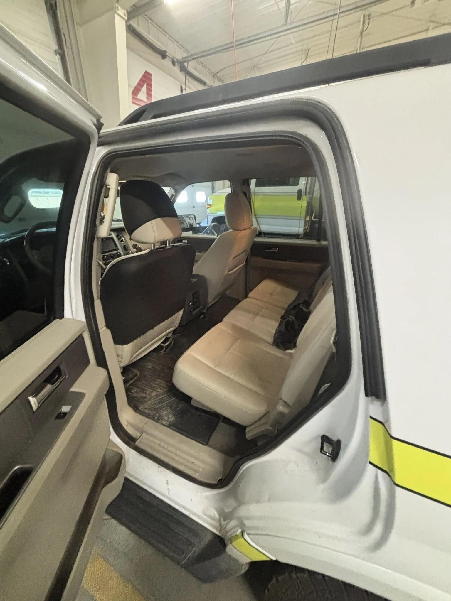 2012 Ford Expedition 4x4 Command Unit - image 10