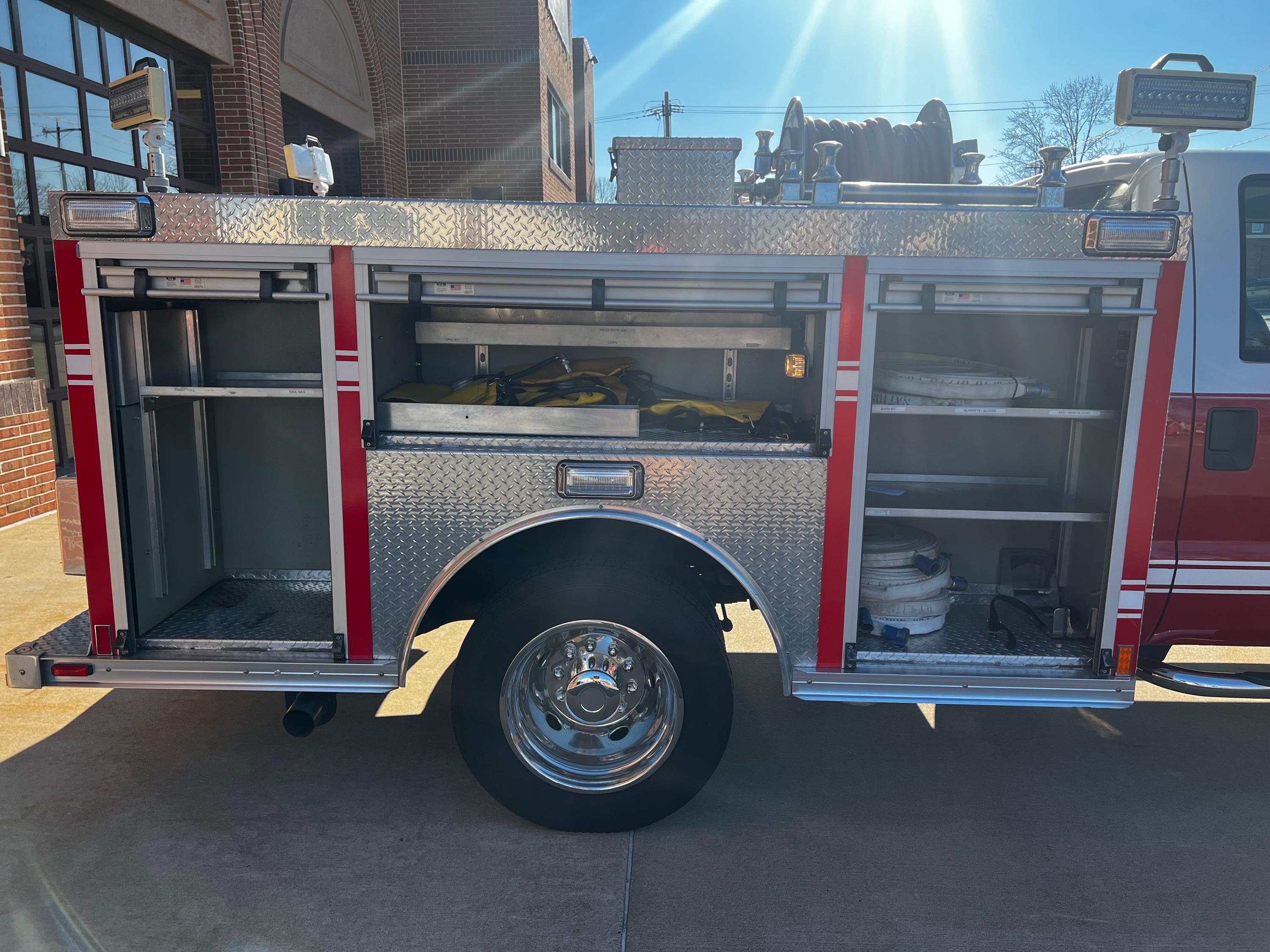 2009 Ford F-550 4x4 Brush Truck - image 11