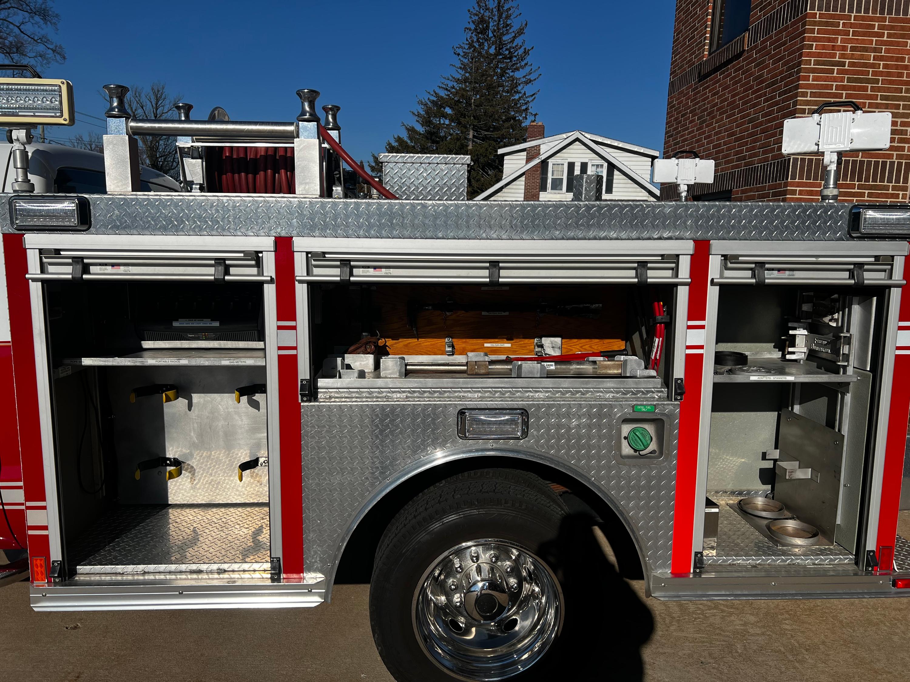 2009 Ford F-550 4x4 Brush Truck - image 4