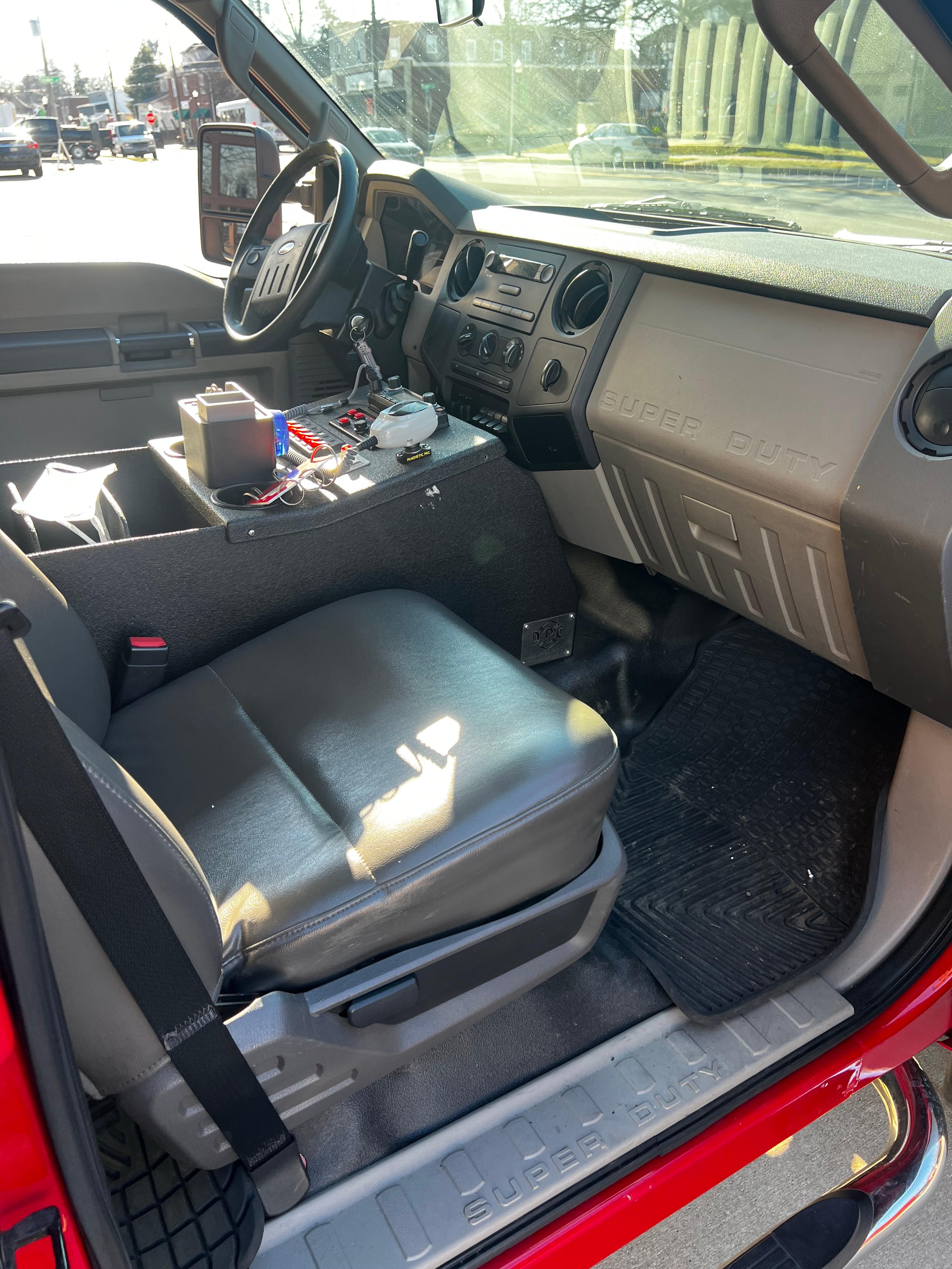 2009 Ford F-550 4x4 Brush Truck - image 13