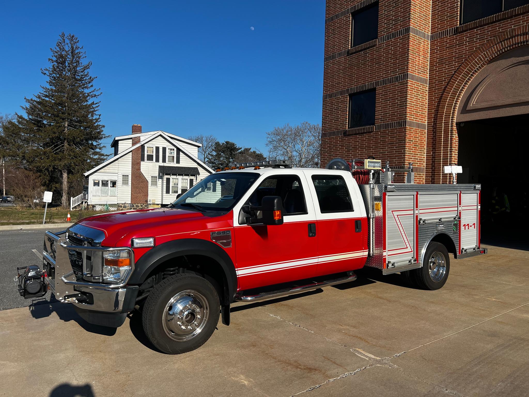 2009 Ford F-550 4x4 Brush Truck - image 1
