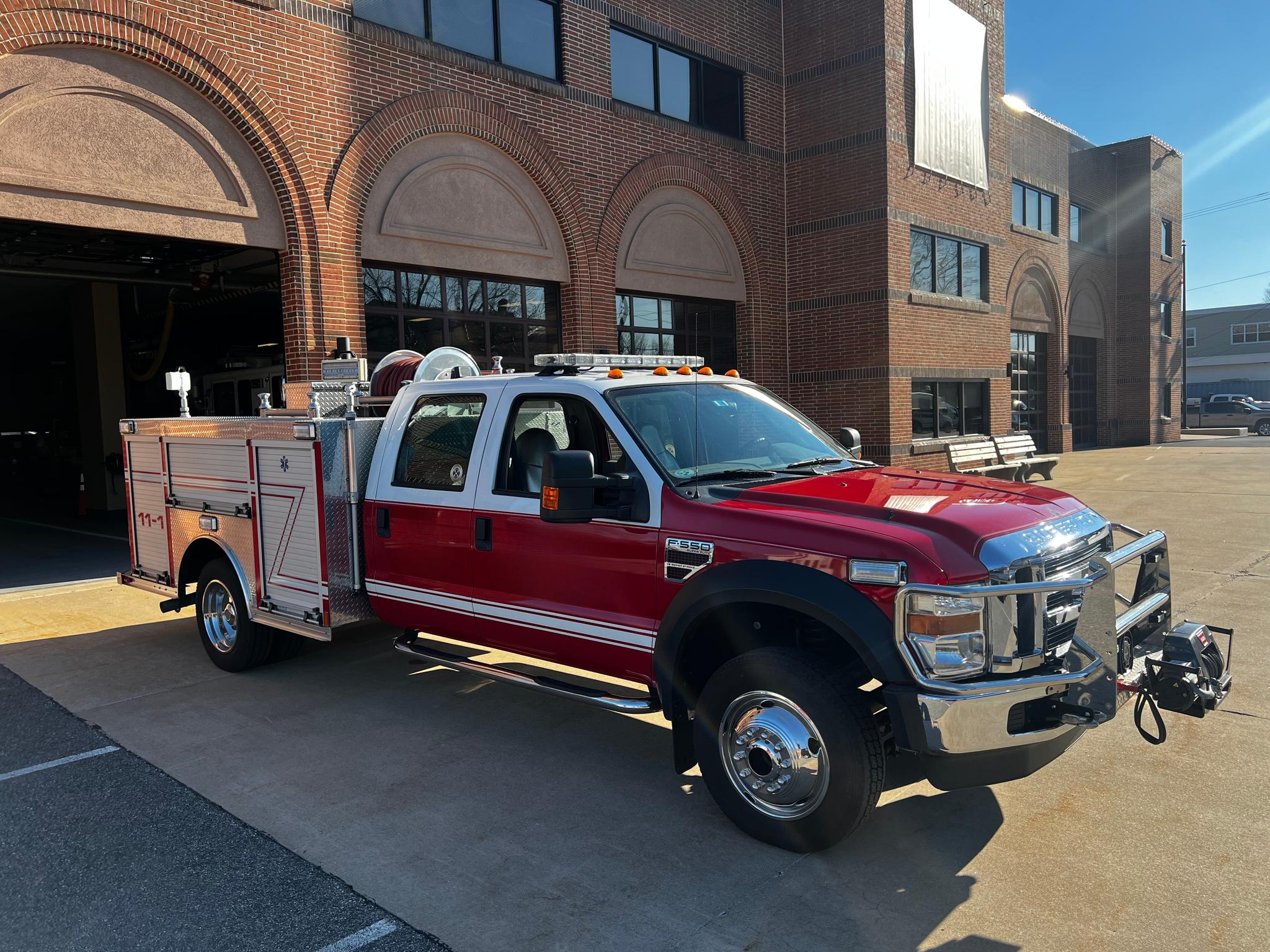 2009 Ford F-550 4x4 Brush Truck - image 2