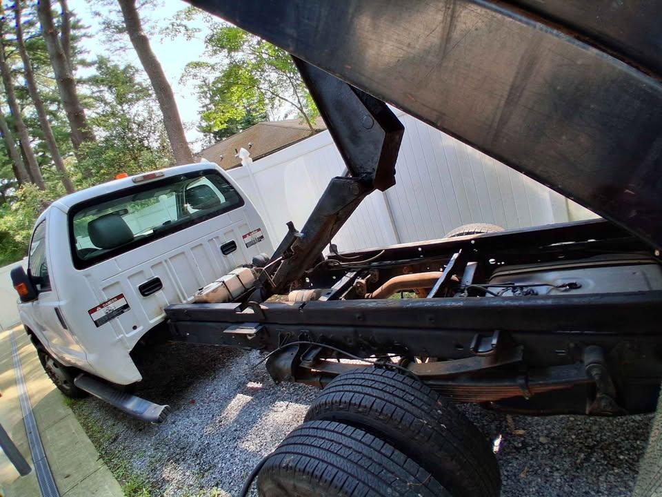 2012 Ford F350 Dump Truck - image 6