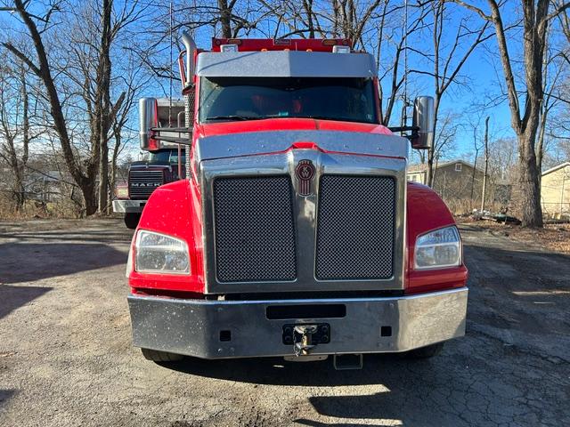 2020 Kenworth T880 Dump Truck - image 4