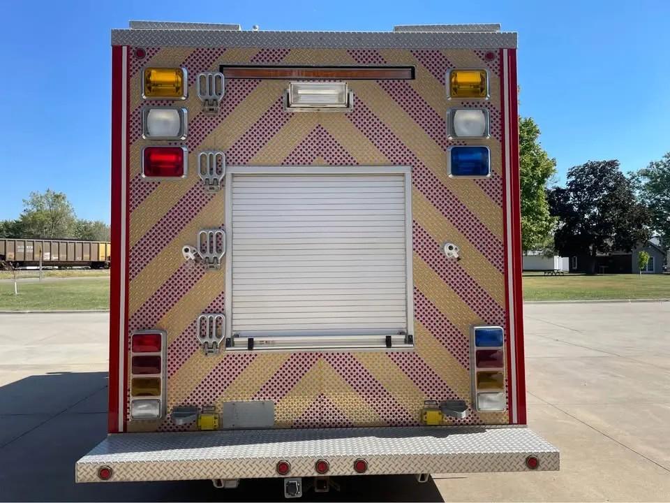 2007 Alexis Chevrolet Heavy Rescue - image 4