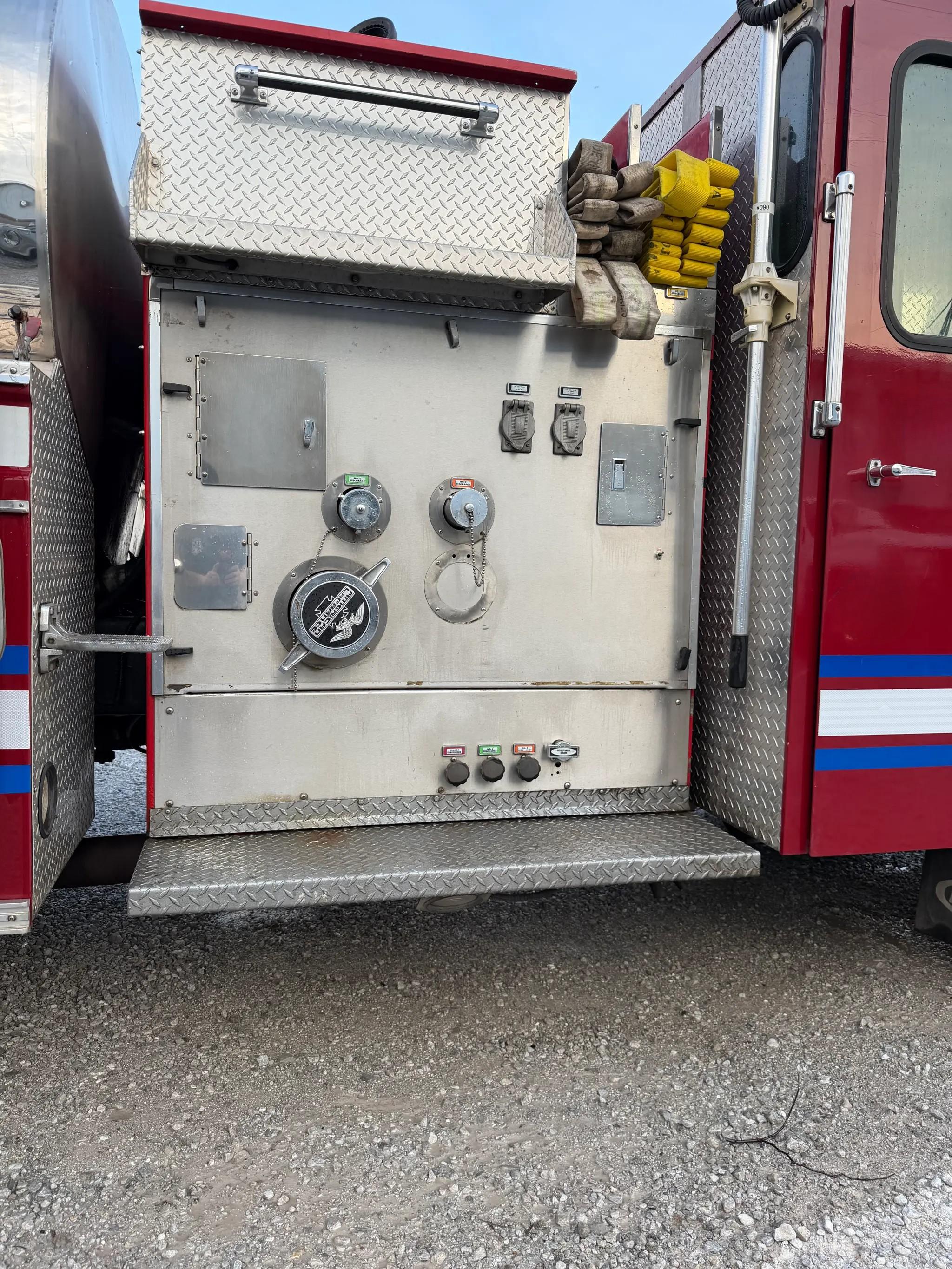 1996 E-One HME Pumper Tanker - image 20