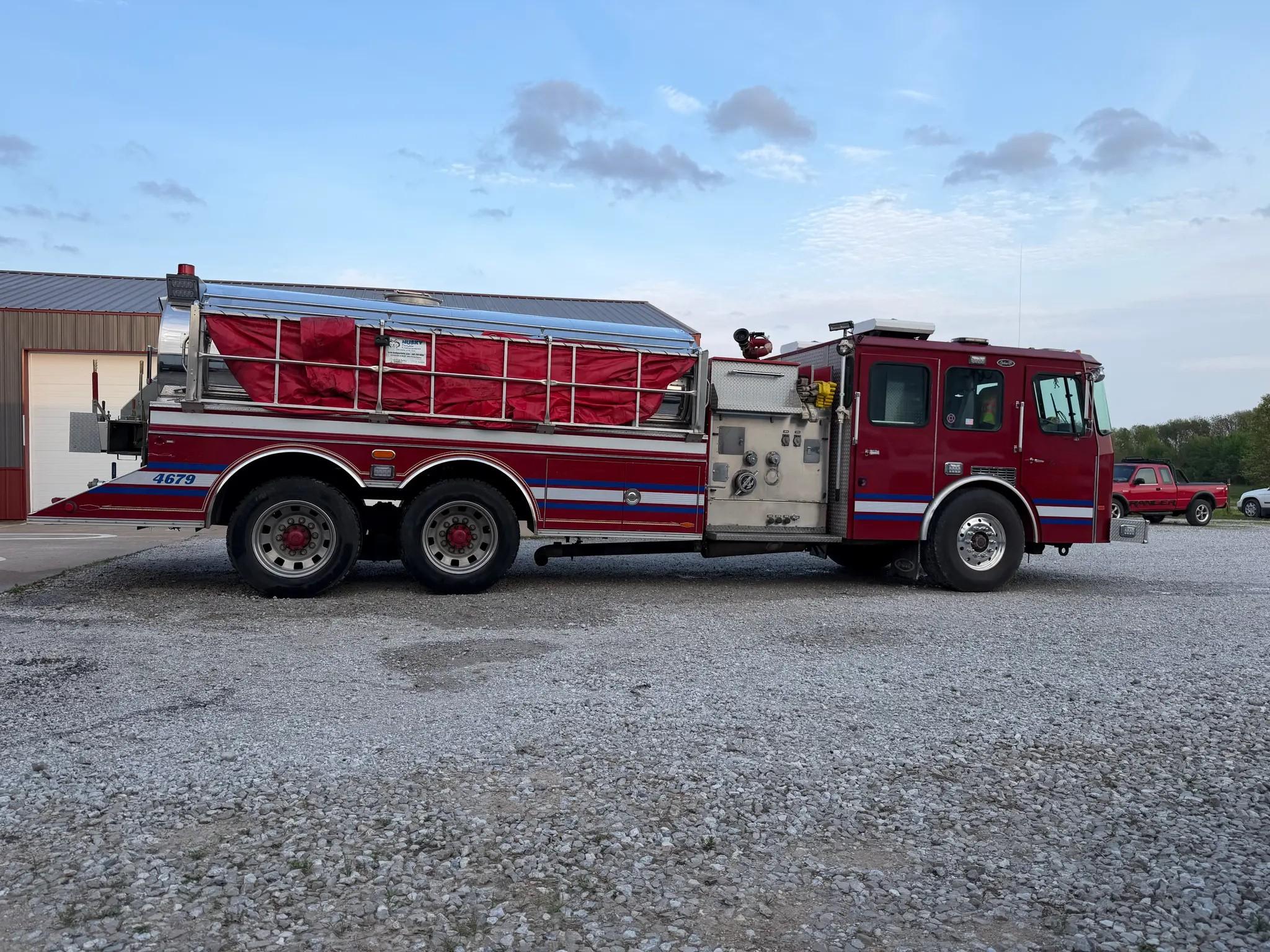 1996 E-One HME Pumper Tanker - image 7