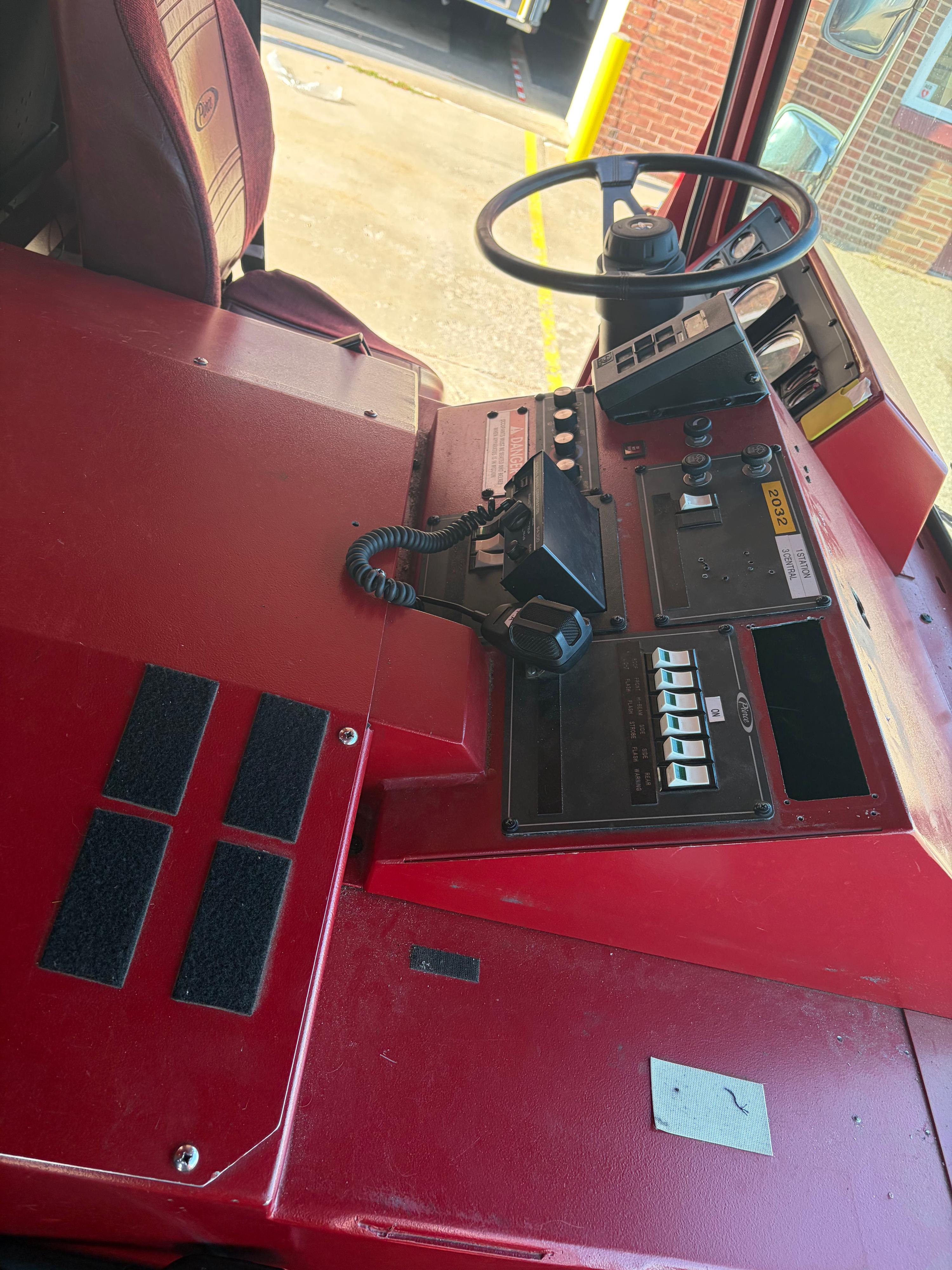 1995 Pierce Pumper - image 19