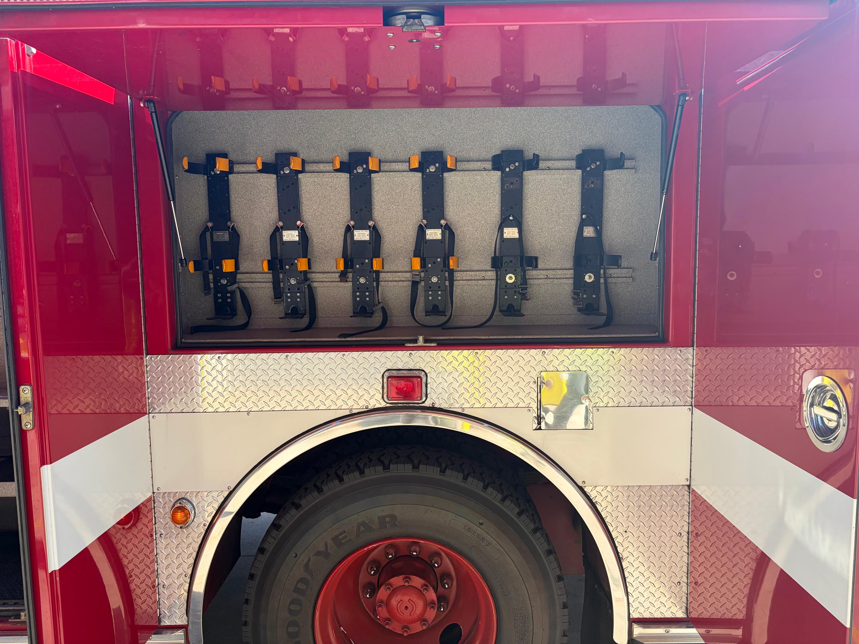 1995 Pierce Pumper - image 30