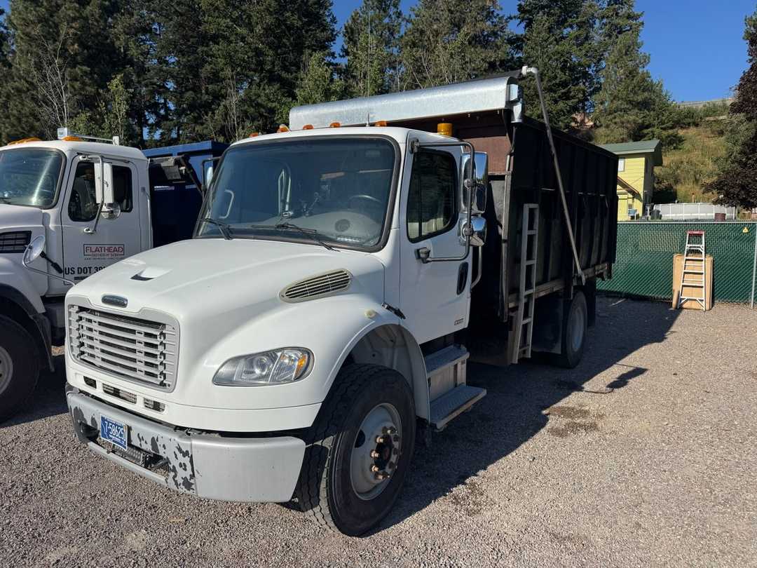 2010 Freightliner M2 Dump Truck