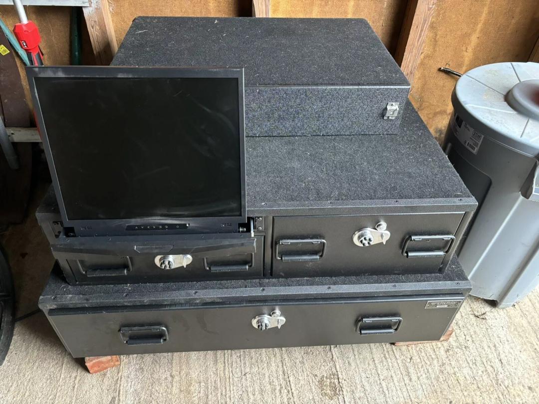 Truck Vault Drone Responder 5 (3 Drawer with Monitor) For Large SUVs