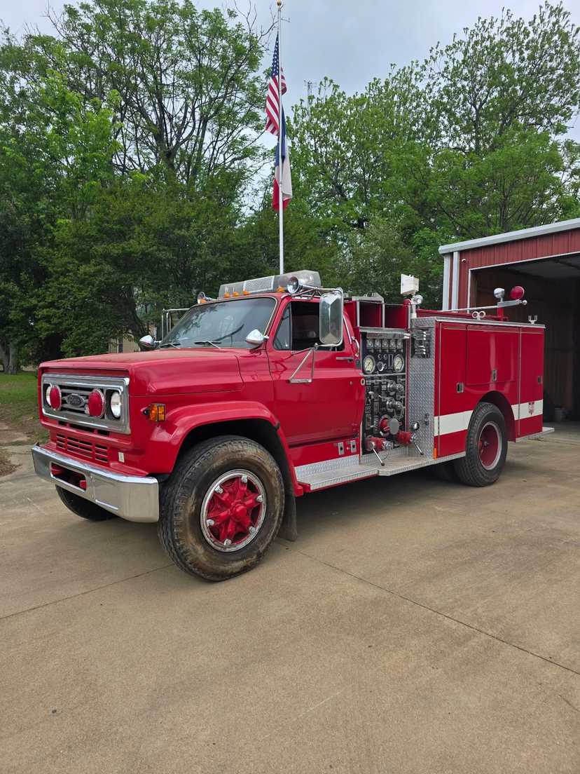 1982 Pierce Pumper — photo 2