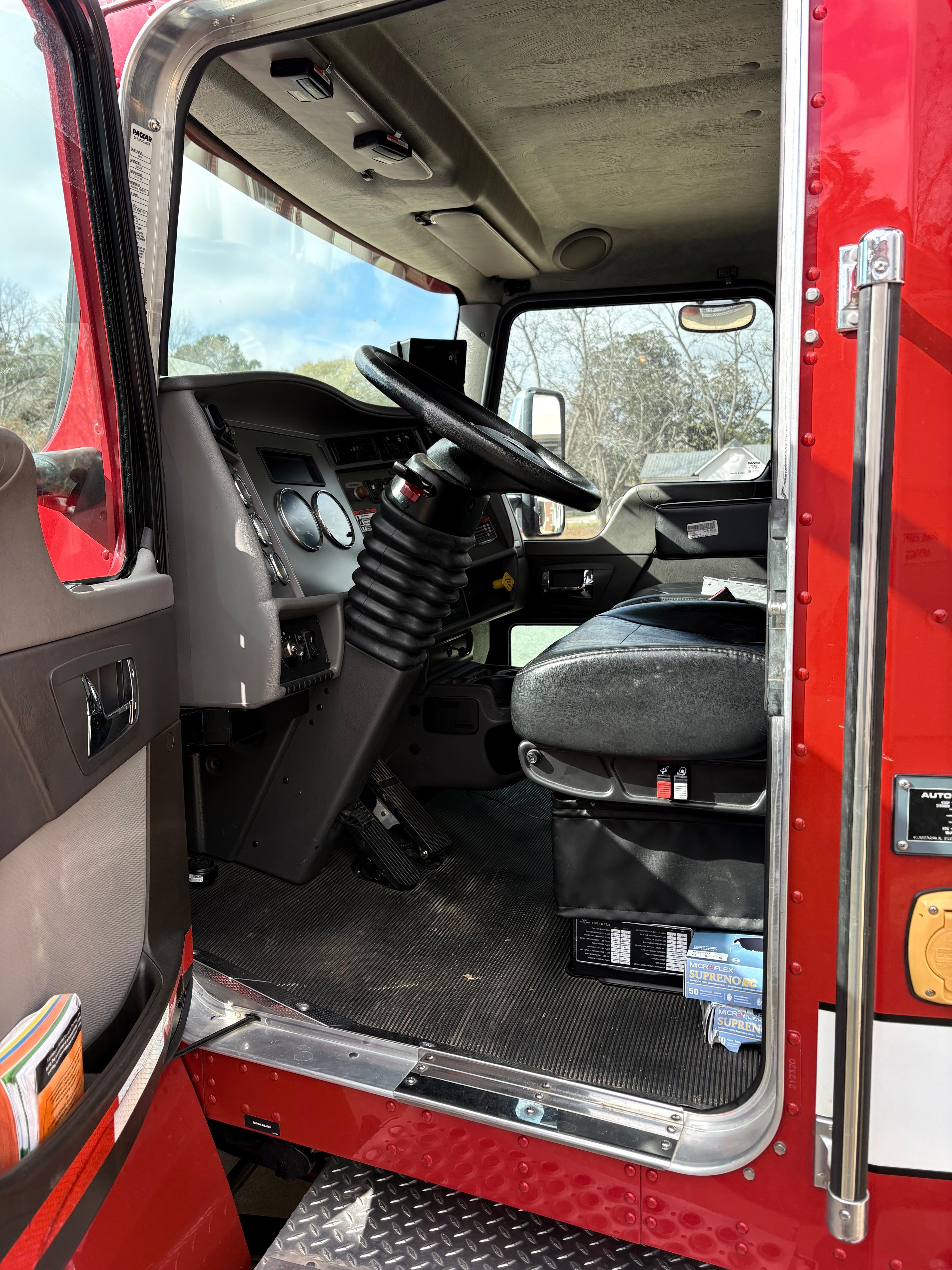 2018 Fouts Brothers Kenworth Pumper Tanker - image 14