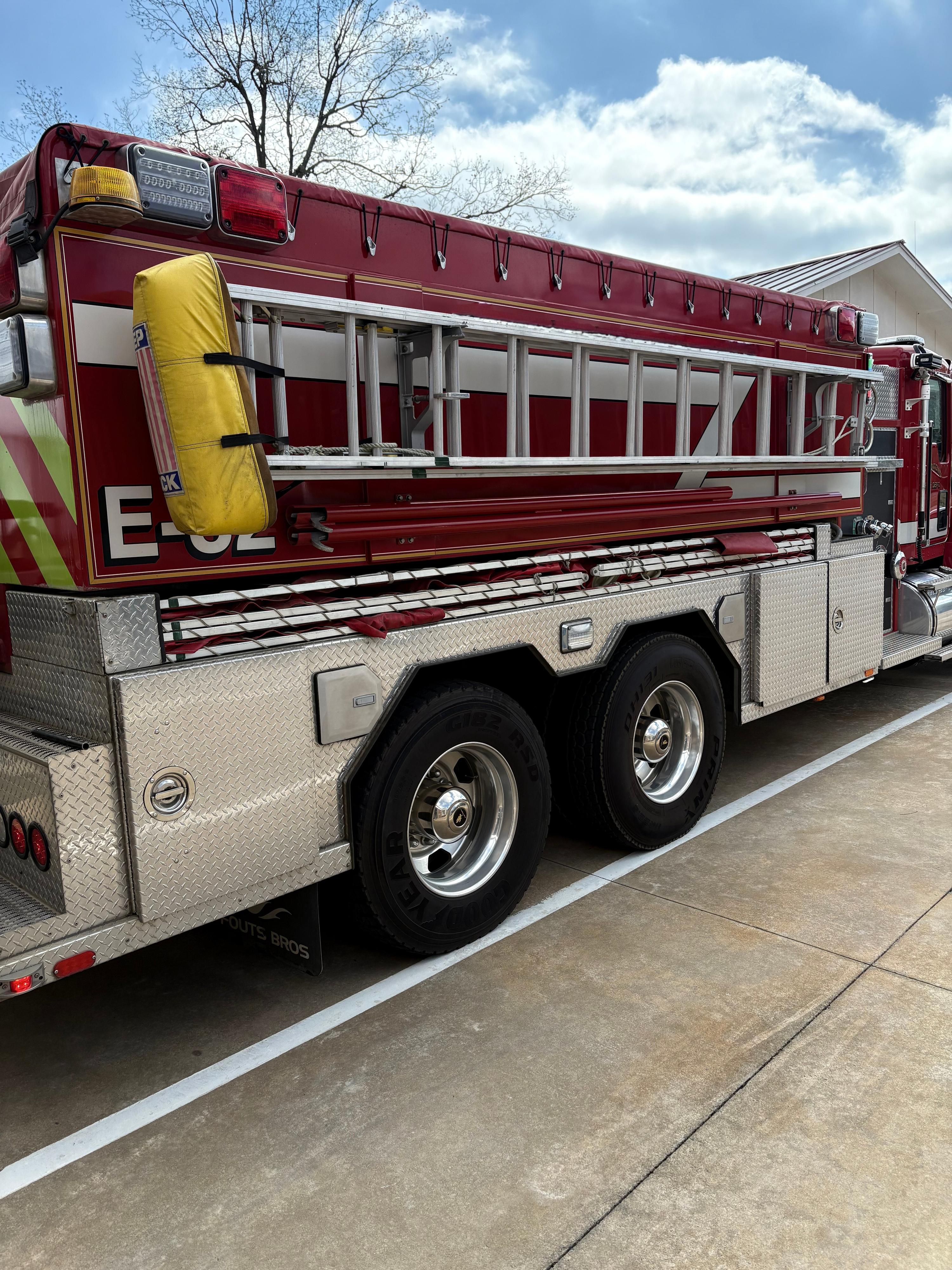 2018 Fouts Brothers Kenworth Pumper Tanker - image 7