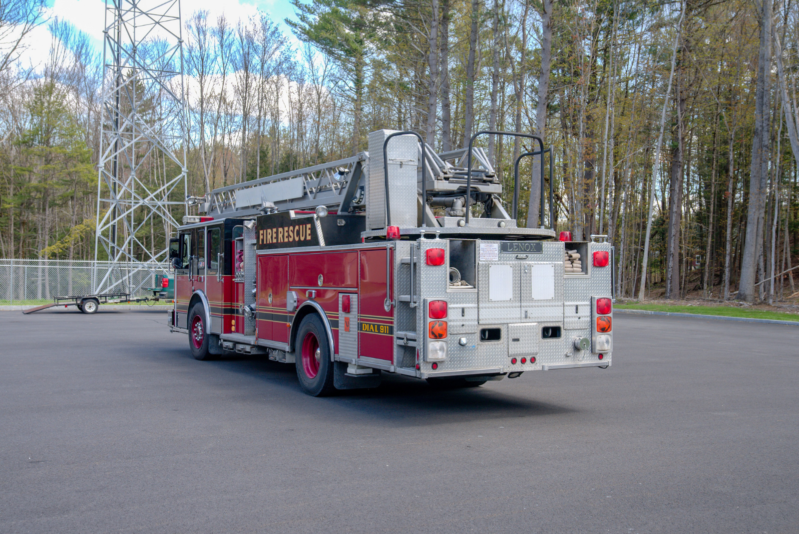 1995 Darley Spartan 75' Aerial - image 7