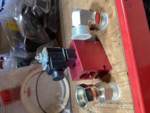 1388964 - VALVE,SOLENOID POPPET,N.O.