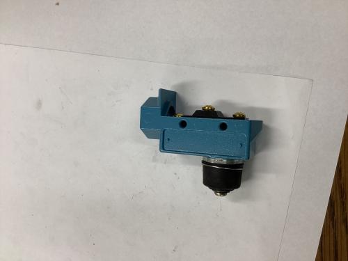 51-0503 - SENSING CONTROL SWITCH