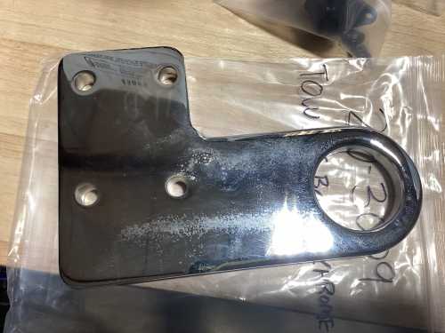 20-3009 - TOW EYE,BOLT-ON,CHROME PLATED