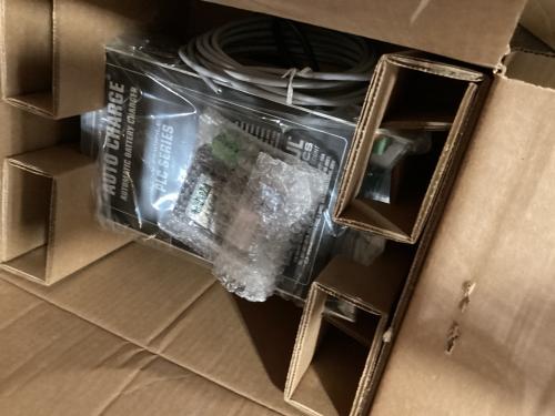 091-193-12 - Pump Plus 1200 Charger w/ Bar