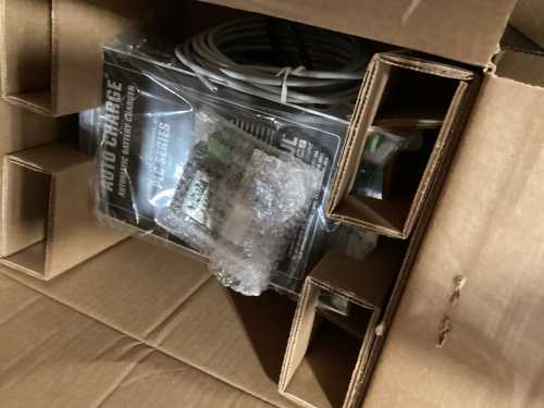 091-193-12 - Pump Plus 1200 Charger w/ Bar