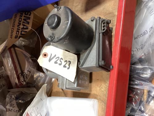 V2523 - Pump shift unit assy