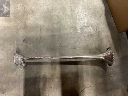 55-4585 - Air Horn, 30" Chrome, 25 PSI