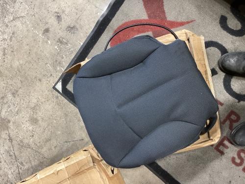 2876103-0680 - CUSHION,SEAT BOTTOM,17"