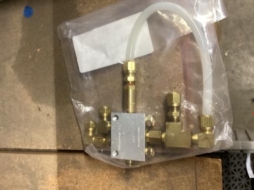 3622166 - VALVE ASSY,COMP FITTINGS