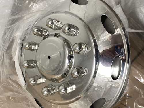 1064756 - FRONT WHEEL COVER