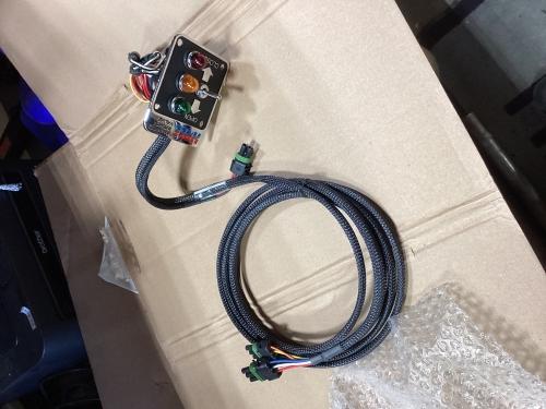 HAL-513-0271-52-0 - MIV-E PLACARD & HARNESS ASSY