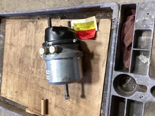 3636125 - BRAKE CHAMBER,DISC,KB 2424,LH - image 1