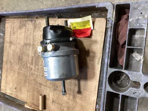 3636125 - BRAKE CHAMBER,DISC,KB 2424,LH