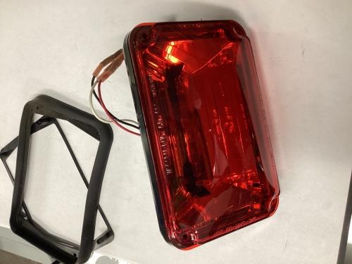 61-1525-0023 - LIGHT WHELEN 600 SERIES STROBE