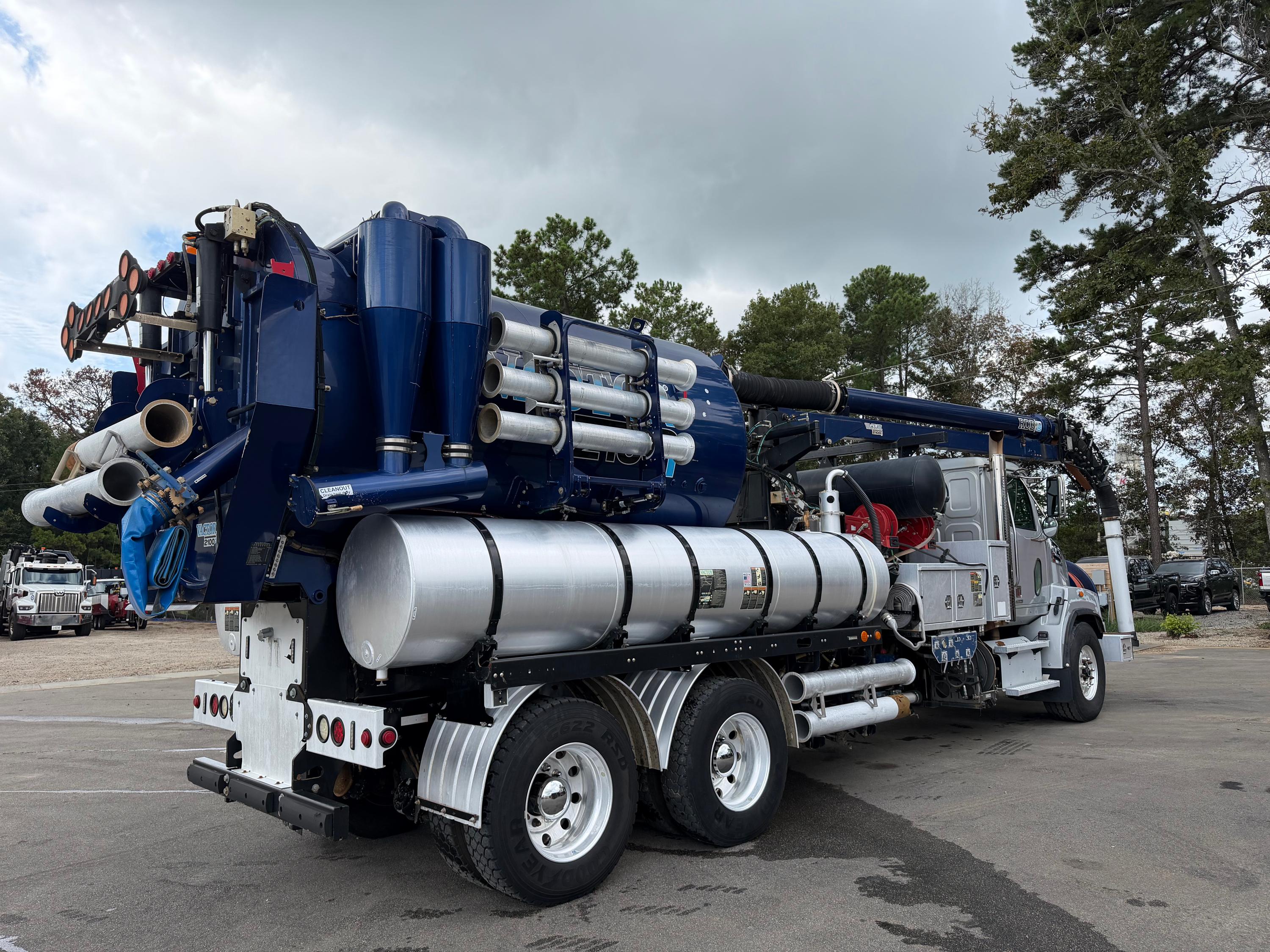 2019 Western Star Vactor Combination - image 4