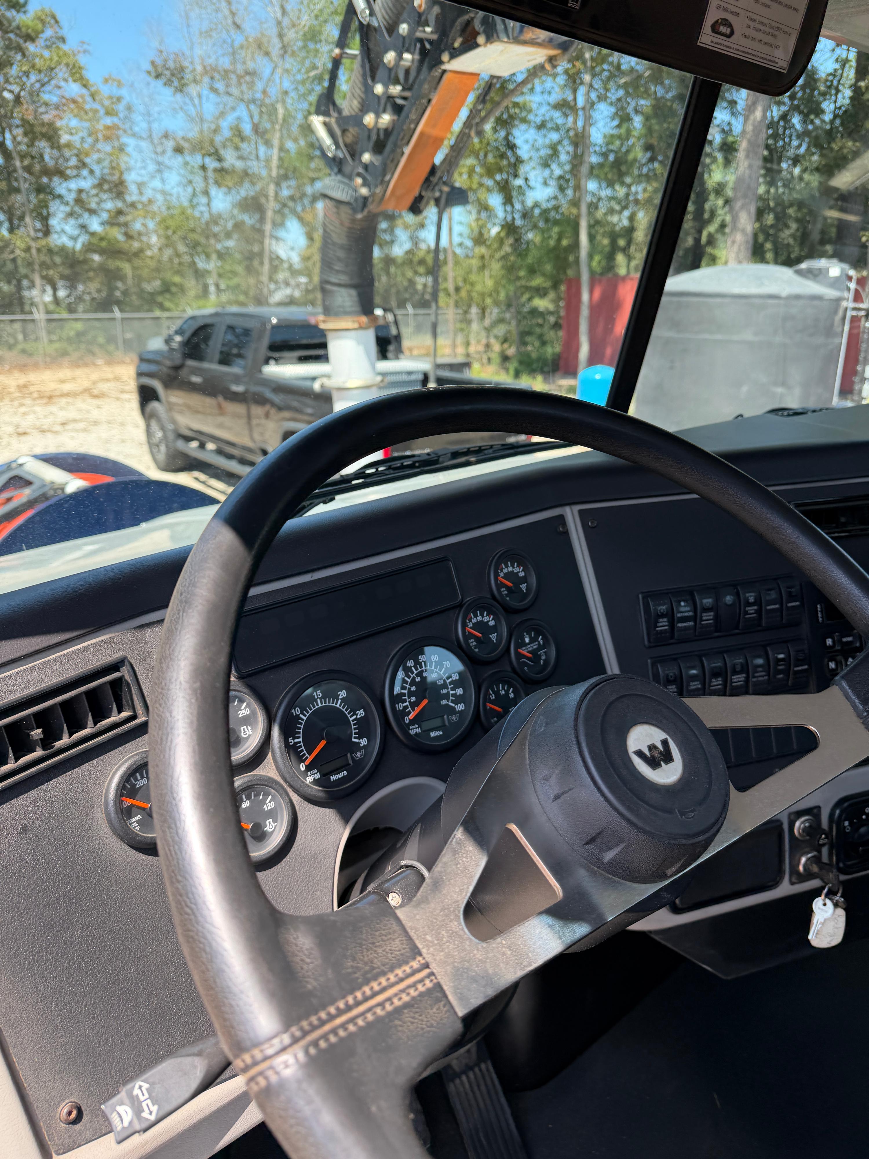2019 Western Star Vactor Combination - image 8