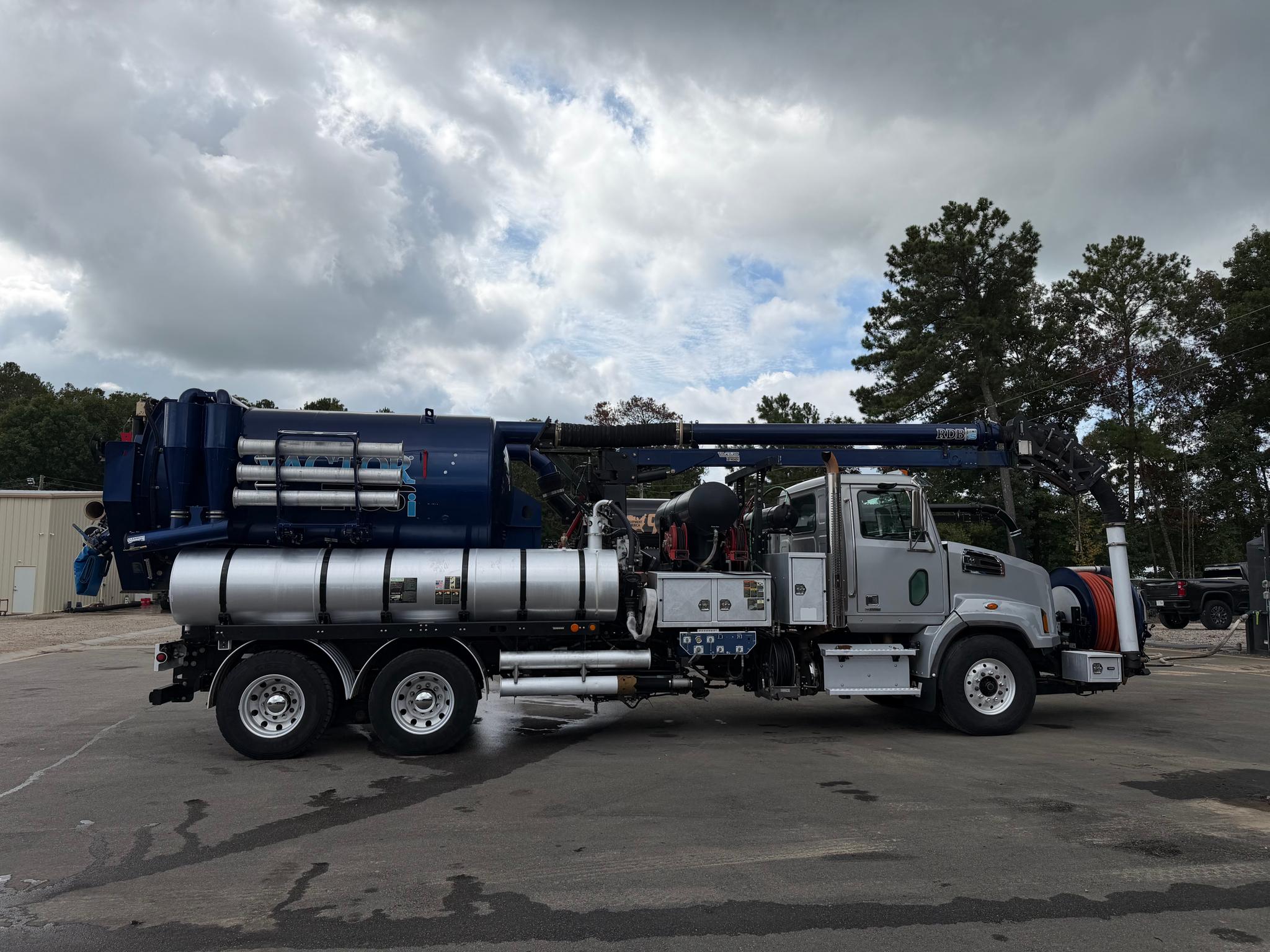 2019 Western Star Vactor Combination - image 2