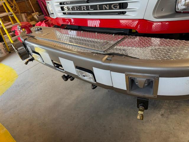 2008 BME Sterling 4x4 Pumper - image 9