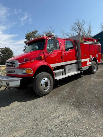2008 BME Sterling 4x4 Pumper - image 3