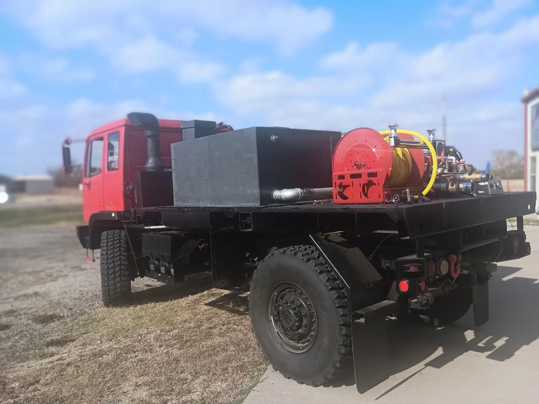 2003 S&S FMTV Brush Truck - image 3